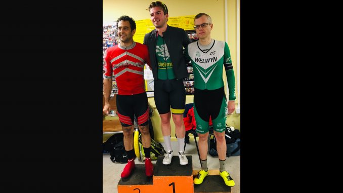 One for the Seniors: Andrew Knott podiums at Hillingdon One for the Seniors: Andrew Knott podiums at Hillingdon